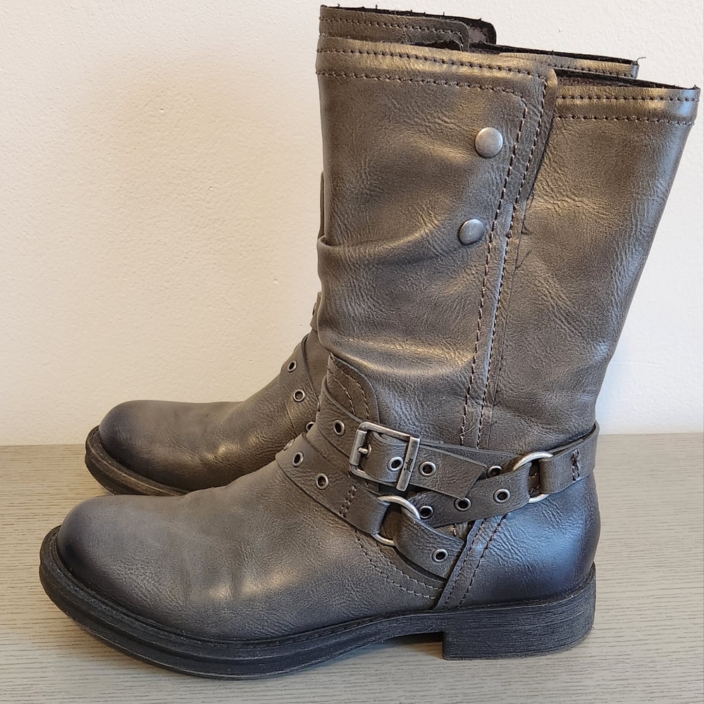 Zodiac Wide Calf Ankle Boots
